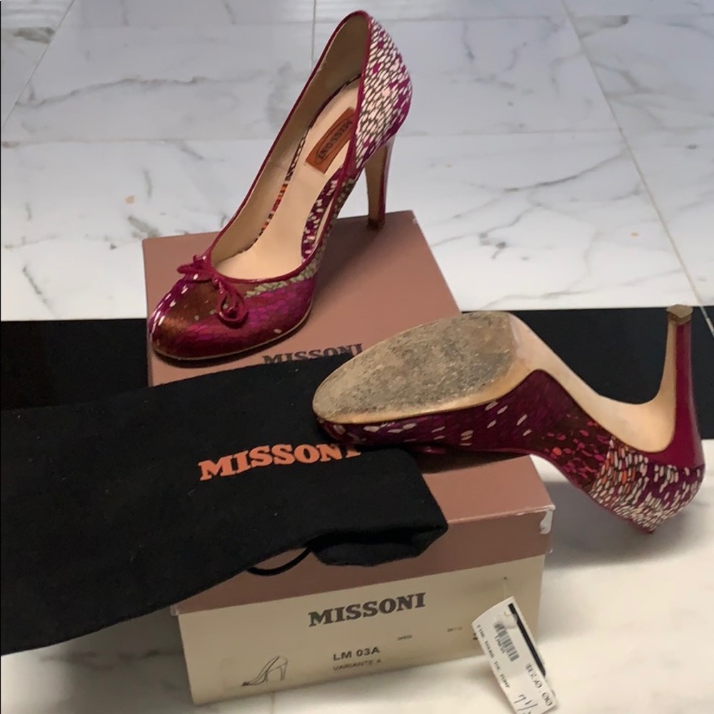 Missing Shoes - image 1